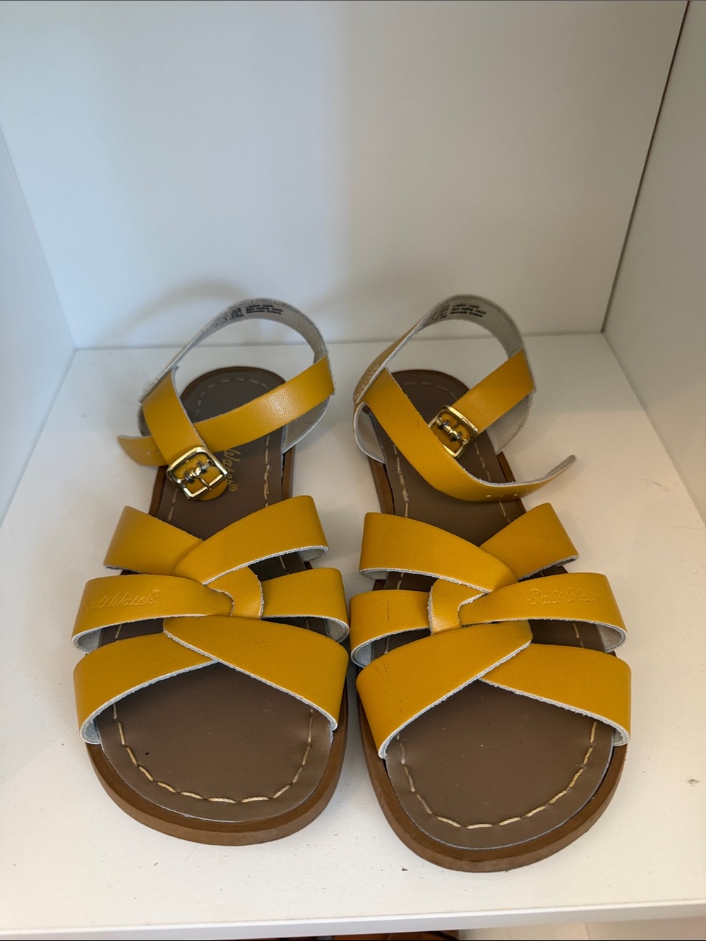 Salt Water Sandals Yellow Size 9